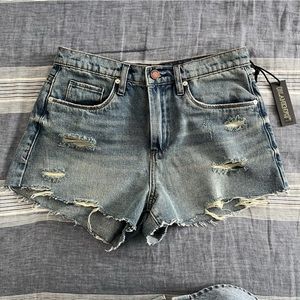 Blank NYC The Barrow Vintage High-Rise Short